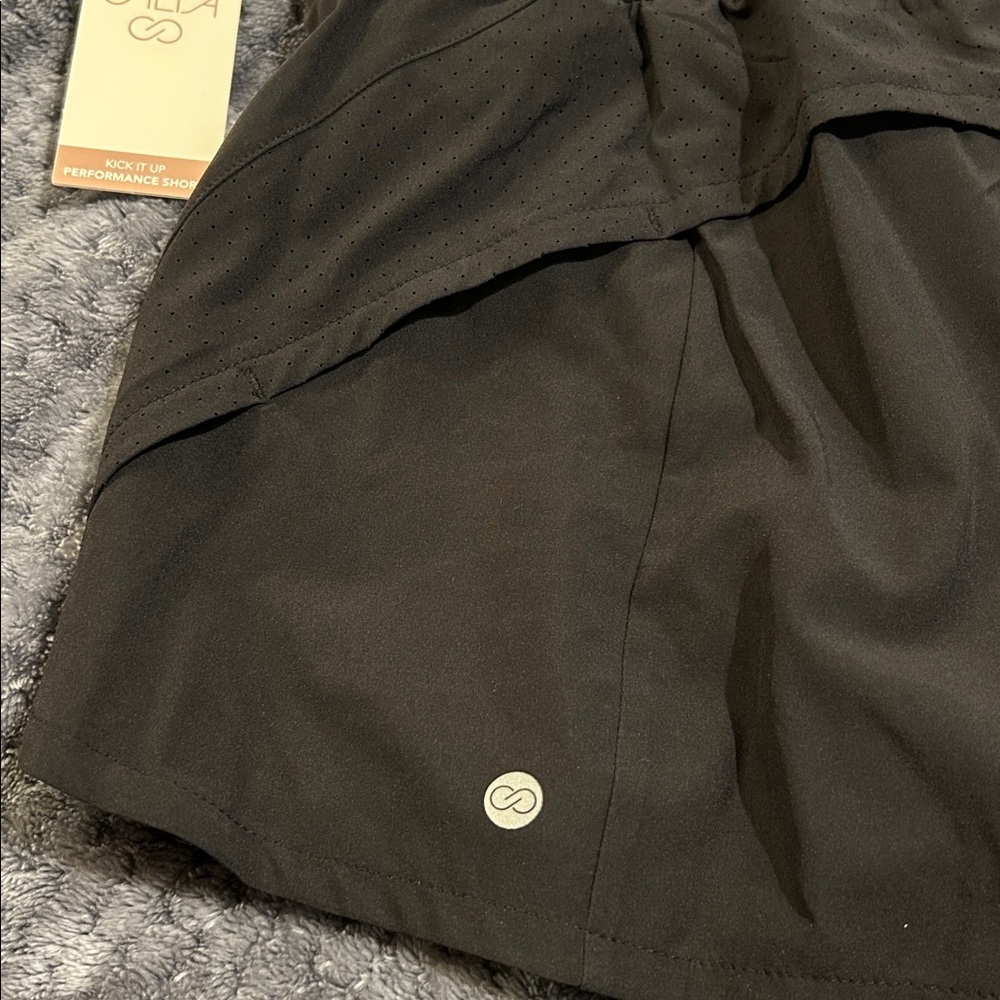 NWT Black Calia by Carrie Underwood Kick It Up Workout Running Shorts SzM - Picture 6 of 9